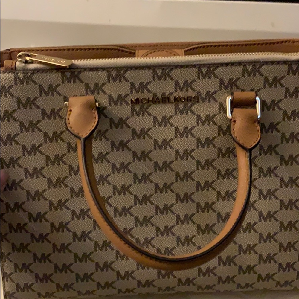 MK shoulder bag